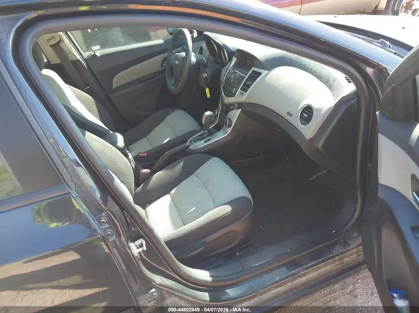 2015 CHEVROLET CRUZE LS AUTO