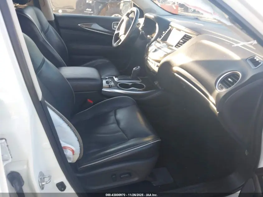 2019 INFINITI QX60 LUXE