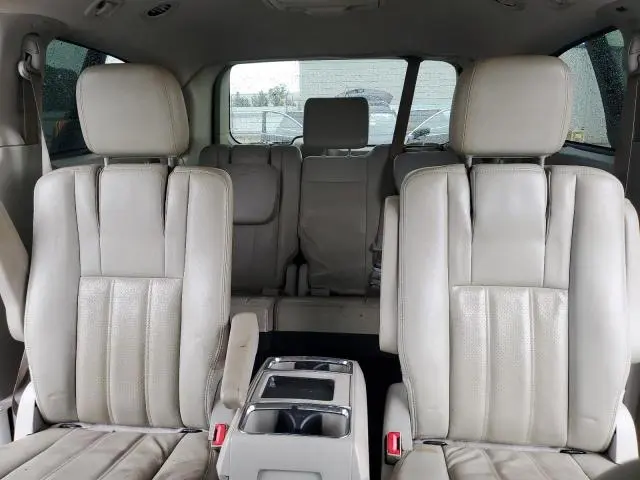 2012 CHRYSLER TOWN & COUNTRY TOURING  