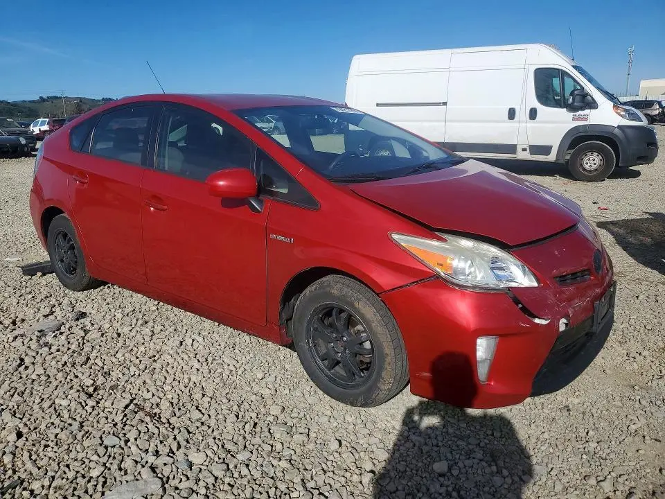 2013 TOYOTA PRIUS TWO  