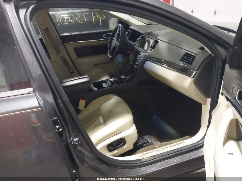 2015 LINCOLN MKS  