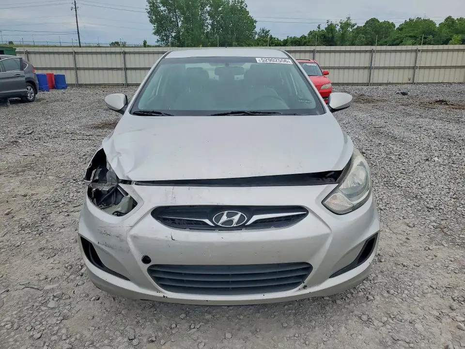 2013 HYUNDAI ACCENT GLS  