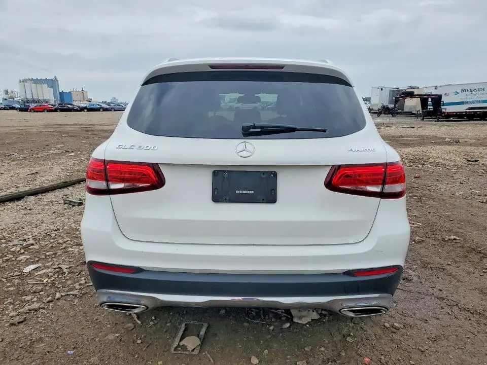 2018 MERCEDES-BENZ GLC 300 4MATIC  