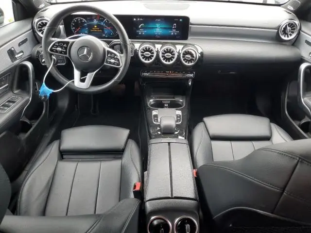 2020 MERCEDES-BENZ A 220
