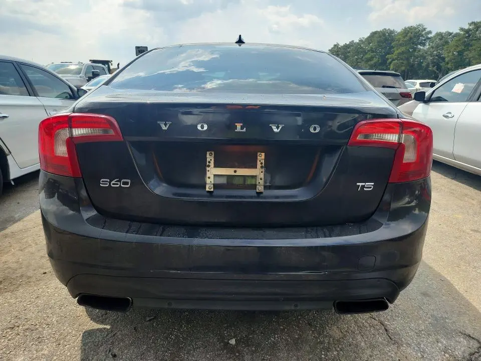 2015 VOLVO S60 PREMIER  