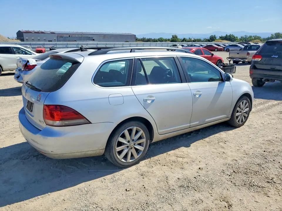 2013 VOLKSWAGEN JETTA S  