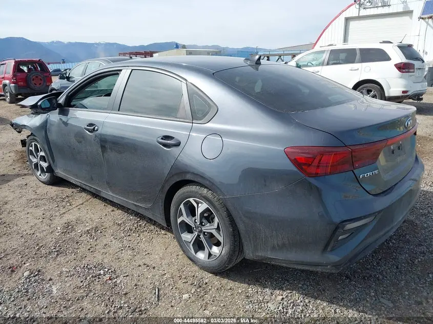 2021 KIA FORTE LXS