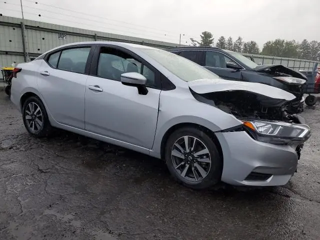 2021 NISSAN VERSA SV  