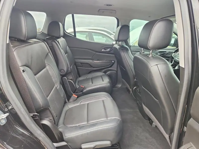 2020 GMC ACADIA SLT  