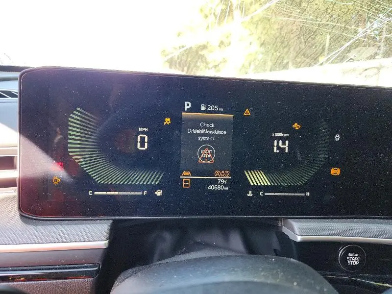 2025 KIA K5 LXS  