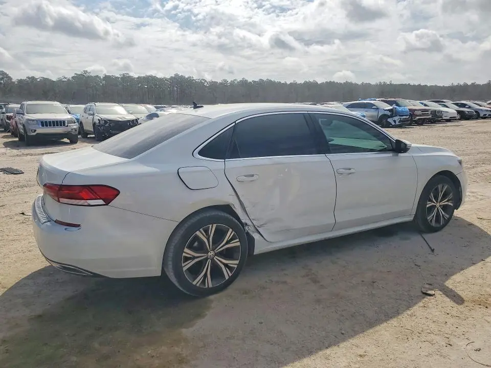 2021 VOLKSWAGEN PASSAT SE  