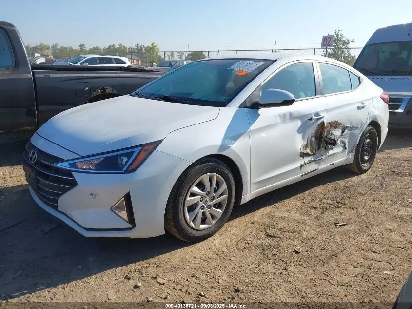 2019 HYUNDAI ELANTRA SE