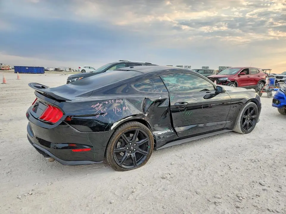 2019 FORD MUSTANG   