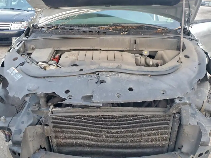 2012 CHEVROLET TRAVERSE LS  