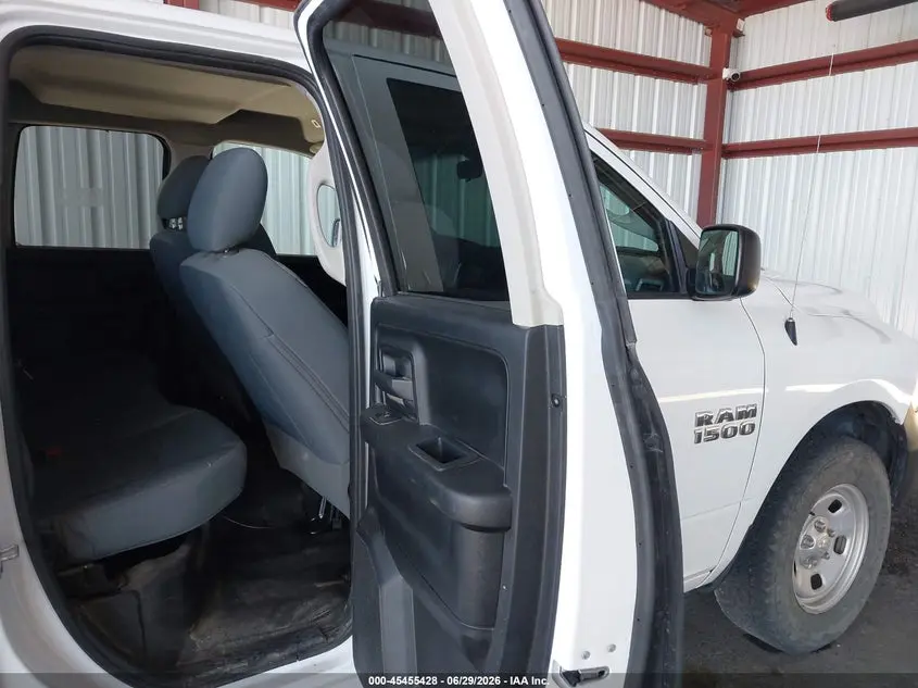 2017 RAM 1500 TRADESMAN  4X4 6'4 BOX