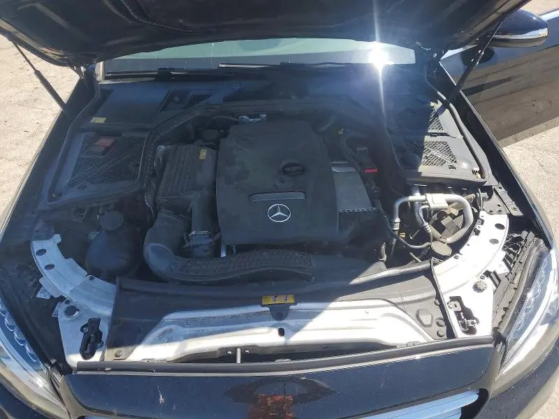2015 MERCEDES-BENZ C 300  
