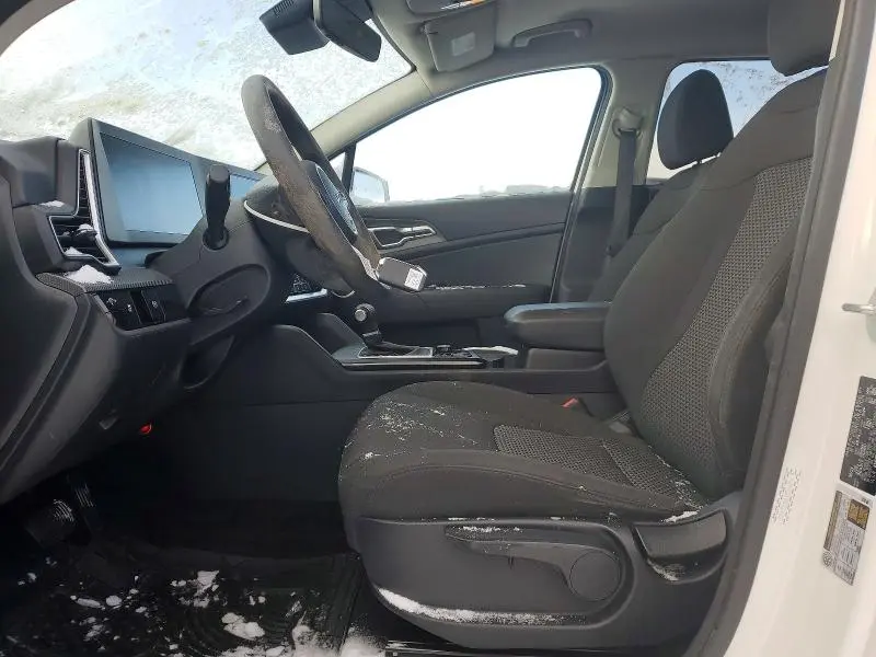 2024 KIA SPORTAGE LX  