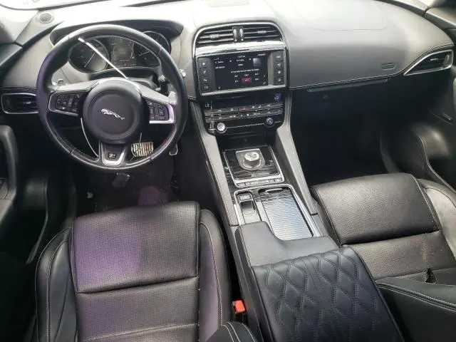 2018 JAGUAR F-PACE R - SPORT  