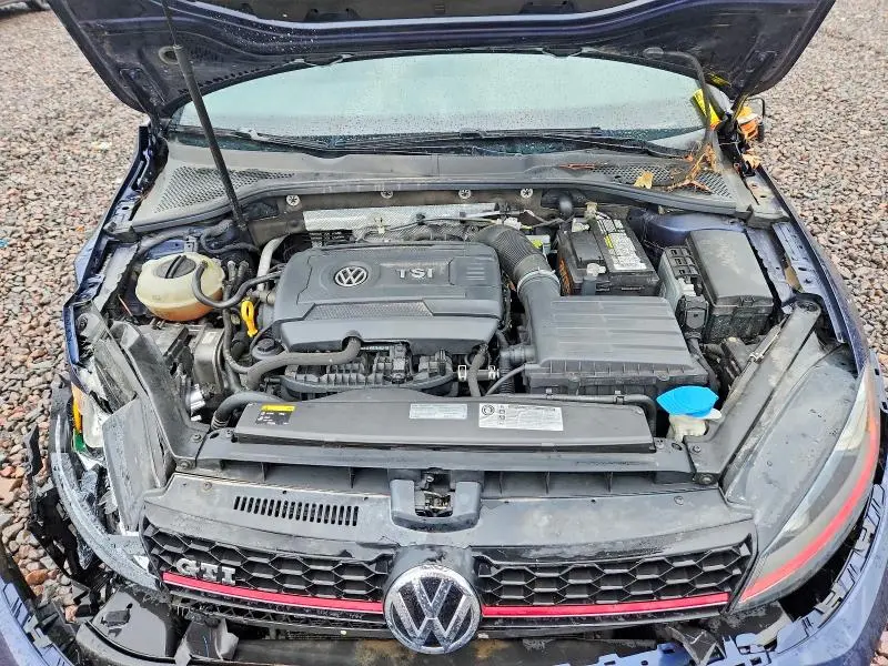 2015 VOLKSWAGEN GTI   