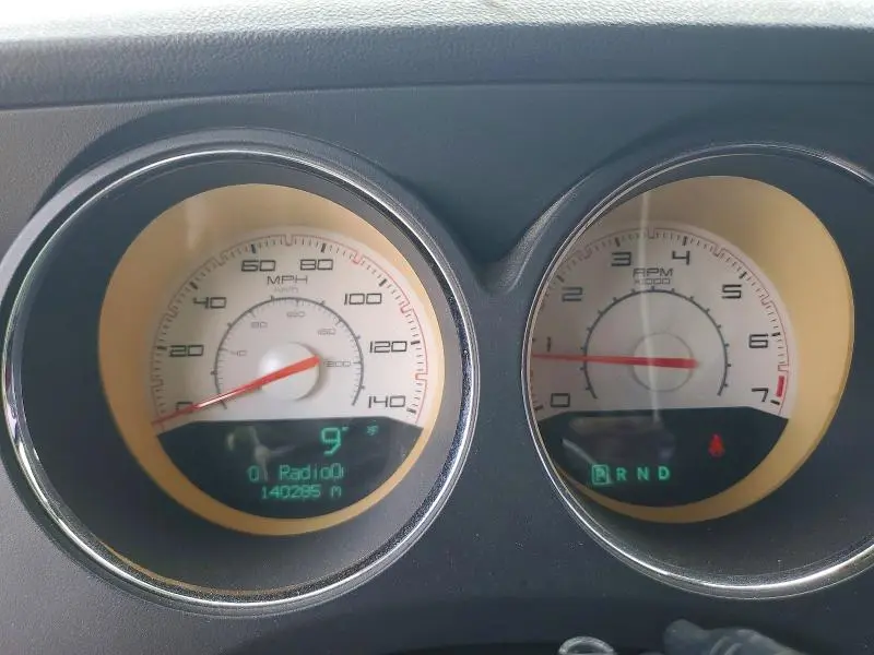 2013 DODGE CHALLENGER SXT  