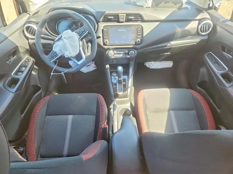 2024 NISSAN VERSA SR  