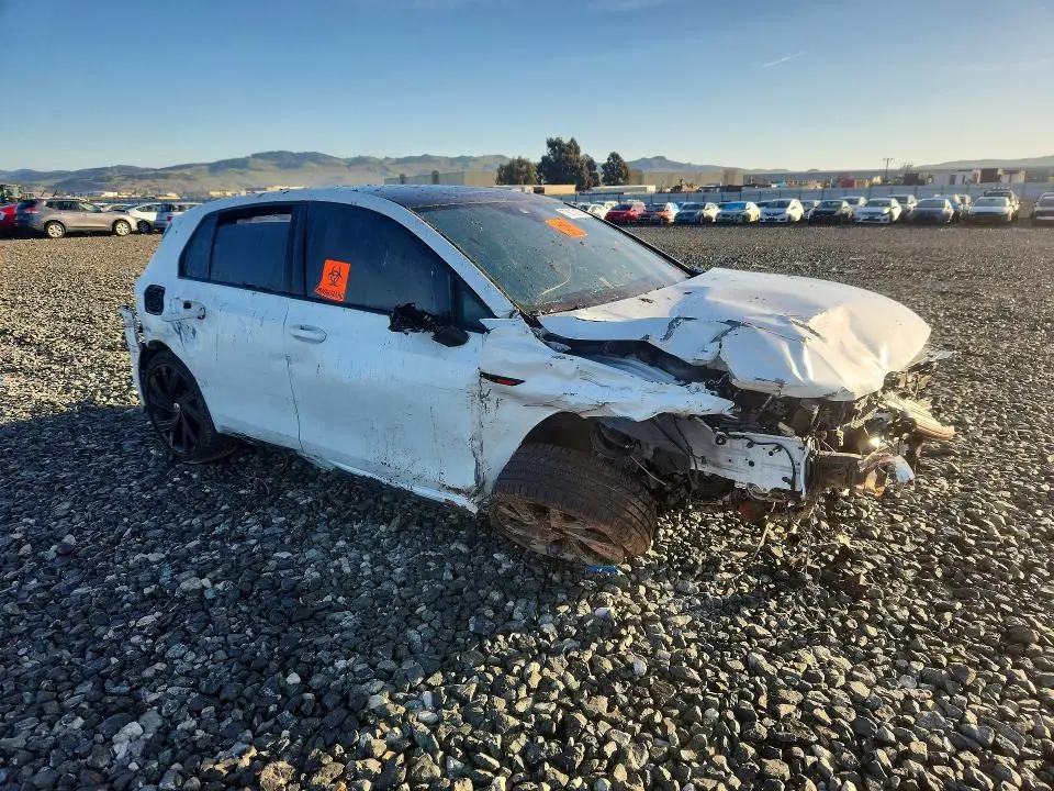 2023 VOLKSWAGEN GTI SE  