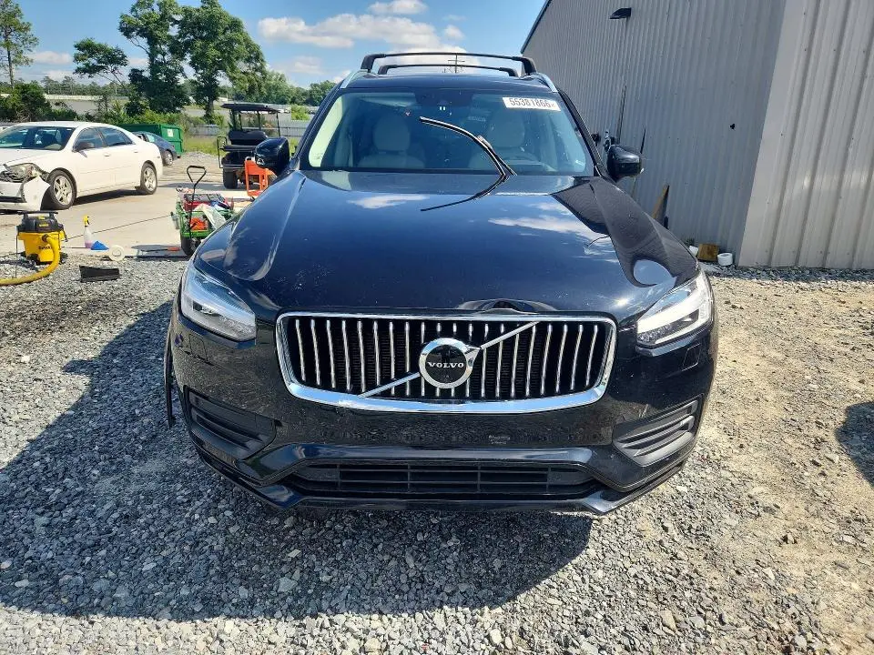 2020 VOLVO XC90 T6 MOMENTUM  