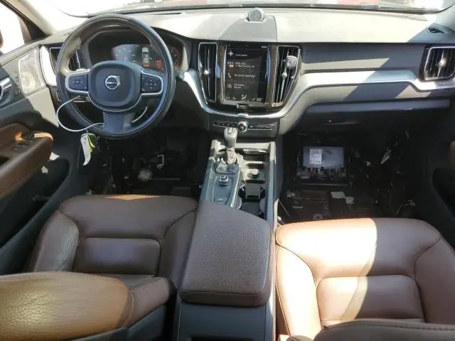2018 VOLVO XC60 T6  