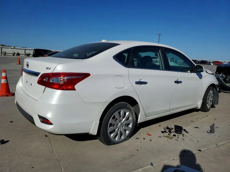 2016 NISSAN SENTRA SV  