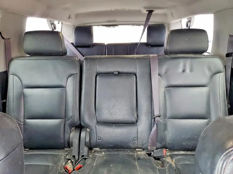 2017 GMC YUKON XL K1500 SLE  