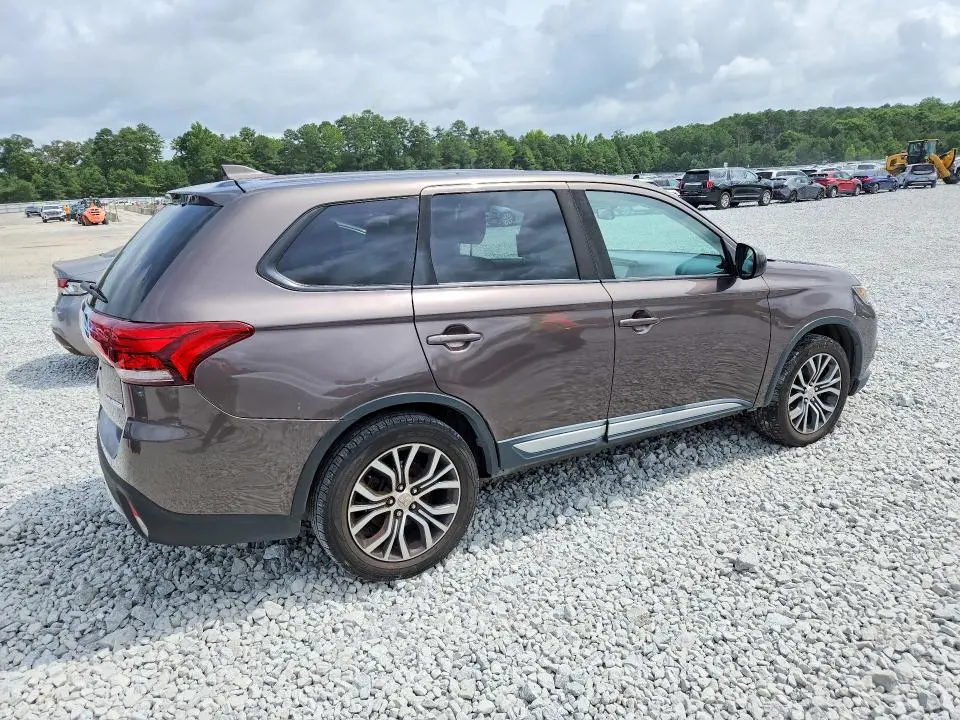 2018 MITSUBISHI OUTLANDER ES  