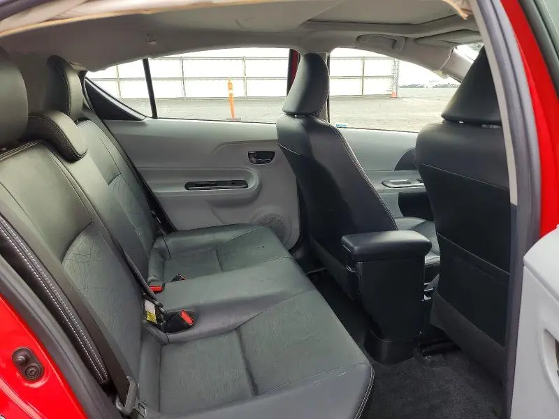 2013 TOYOTA PRIUS C FOUR  