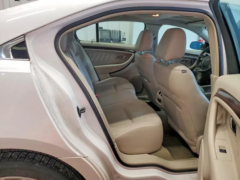 2012 FORD TAURUS LIMITED  