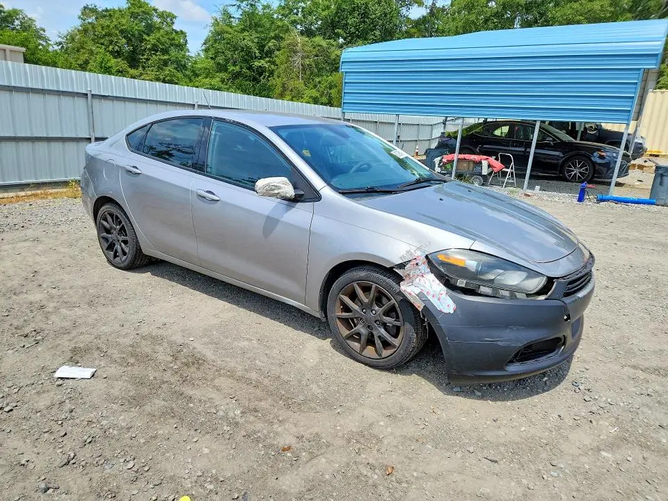 2016 DODGE DART SE  