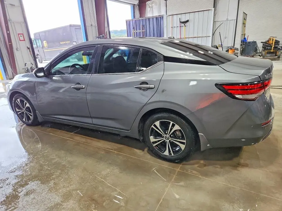 2022 NISSAN SENTRA SV  
