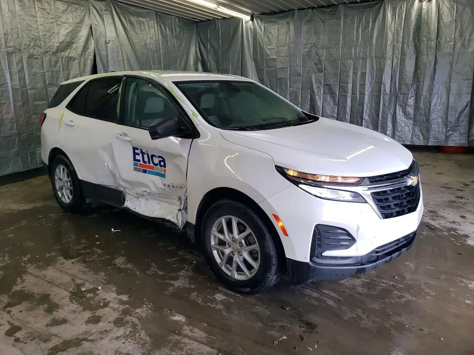 2023 CHEVROLET EQUINOX LS  