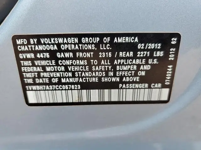 2012 VOLKSWAGEN PASSAT SE  