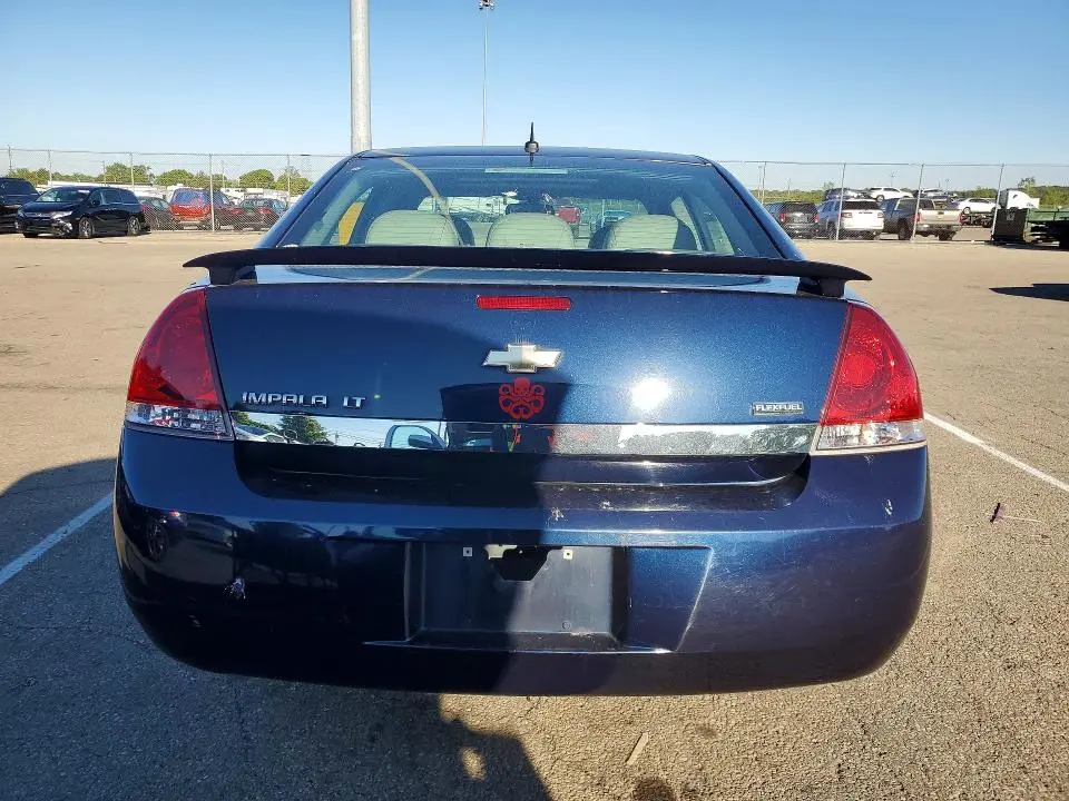 2011 CHEVROLET IMPALA LT  