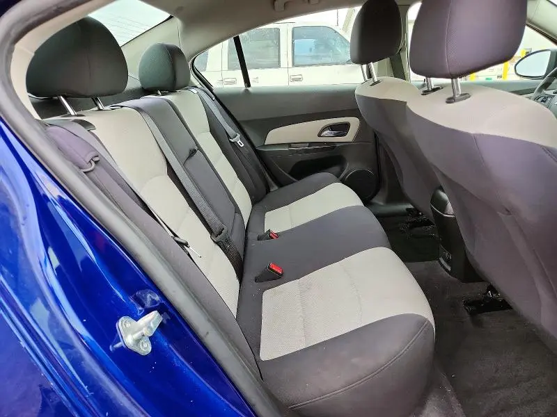 2013 CHEVROLET CRUZE LS  