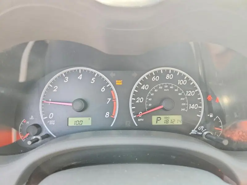 2010 TOYOTA COROLLA LE  