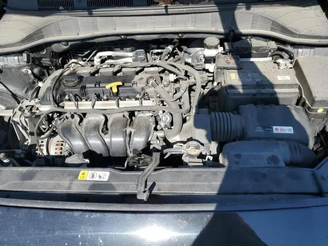 2019 HYUNDAI KONA SE  
