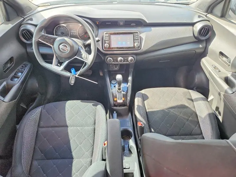 2019 NISSAN KICKS S  