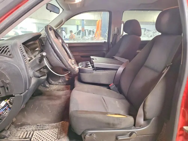 2011 CHEVROLET SILVERADO K1500 LT  