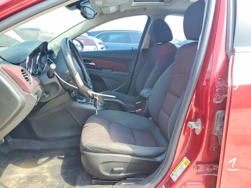 2012 CHEVROLET CRUZE LT  