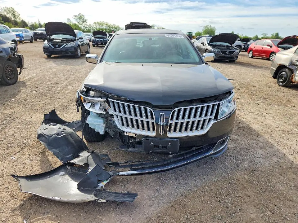 2011 LINCOLN MKZ   