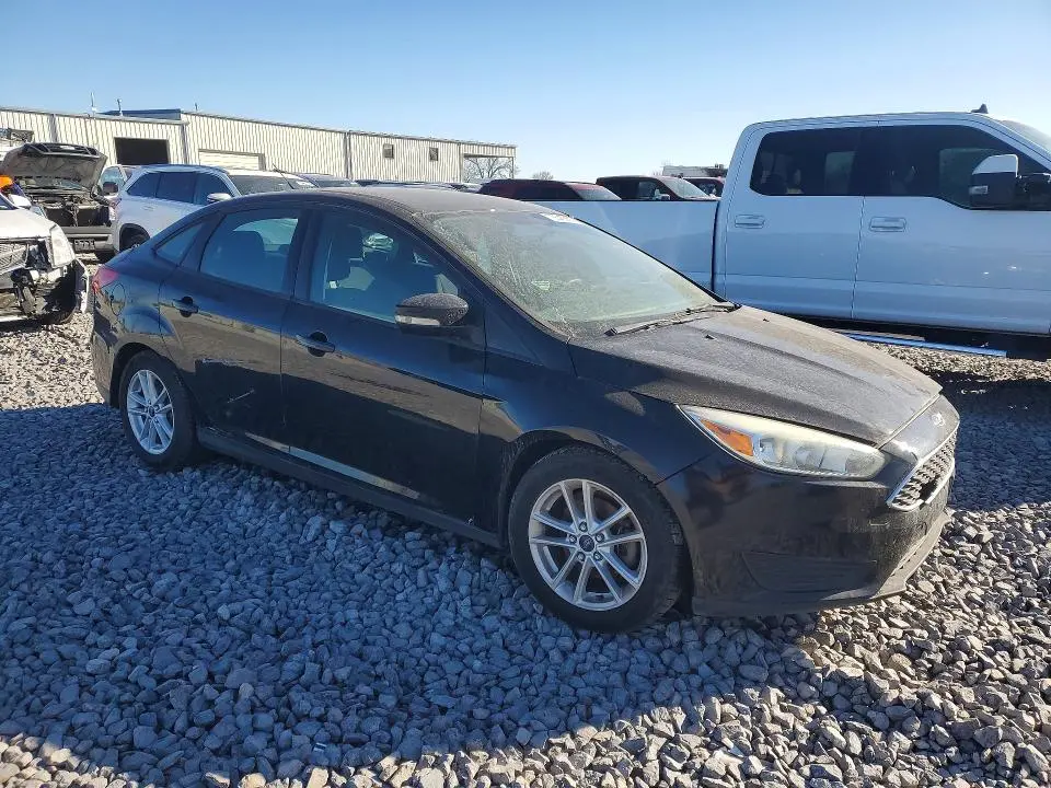 2016 FORD FOCUS SE  