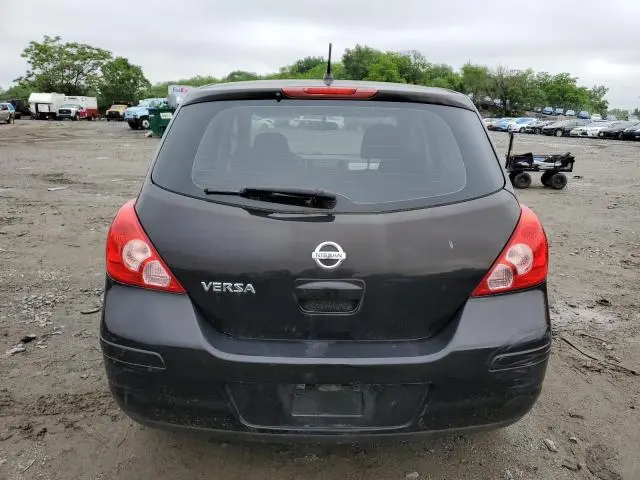2010 NISSAN VERSA S  
