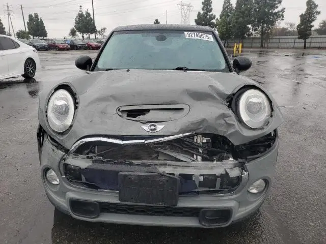 2017 MINI COOPER S  