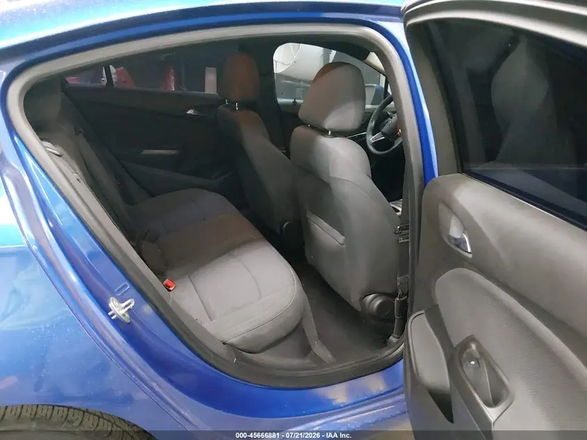 2018 CHEVROLET CRUZE LT AUTO