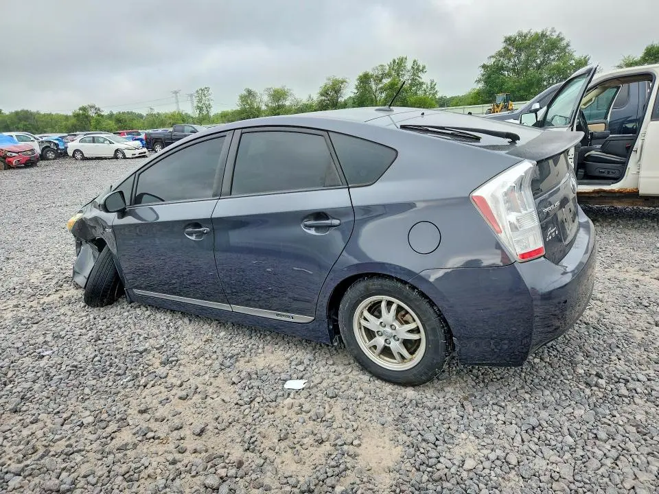 2011 TOYOTA PRIUS FOUR  
